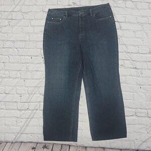 Talbots Petite 16 Dark wash bootcut jeans with a relaxed fit #darkwashjeans